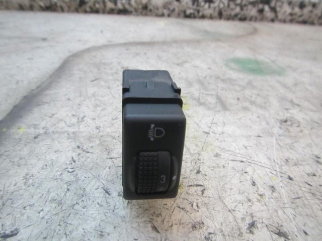 25190JD00C Кнопка (регулятор) корректора фар купить Ирпень