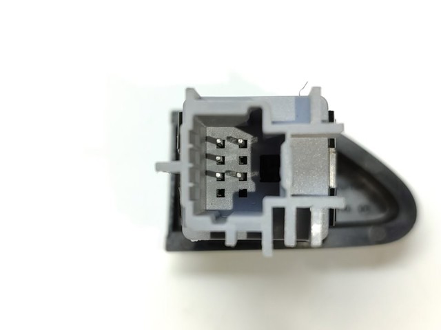 RENAULT 252103678R Кнопка блокировки дверей в наличии Днепр