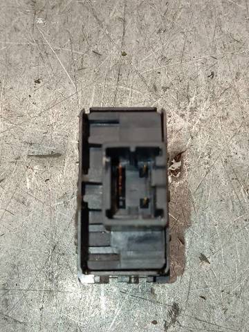 NISSAN 252104KJ0A в наличии Полтава