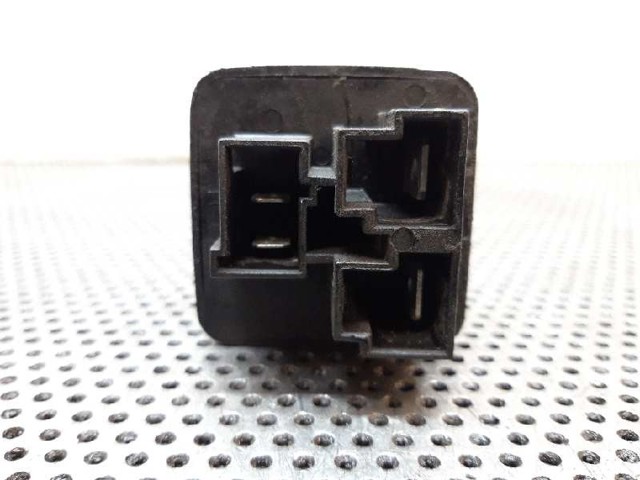 NISSAN 2523069T00 Реле свечей накала в наличии Харьков