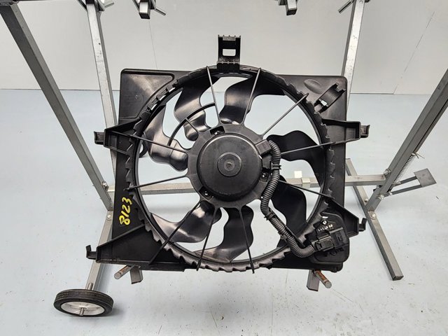 252311P390 HYUNDAI Крыльчатка радиатора охлаждения купить в Киев
