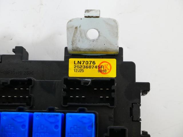 252360745R RENAULT купить в Николаев