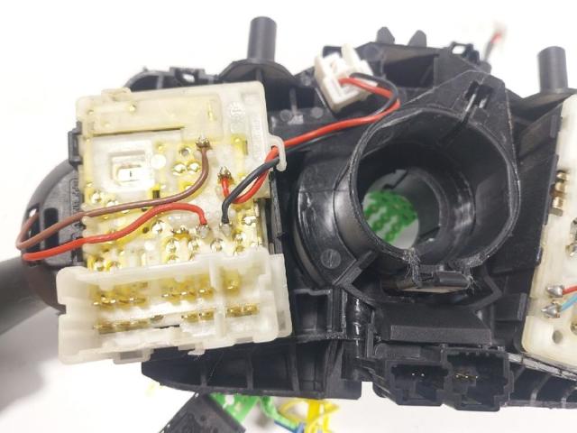 252605466R RENAULT Переключатель подрулевой правый купить в Хмельницкий