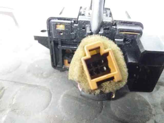 252605F800 NISSAN Правый подрулевой переключатель купить в Ужгород