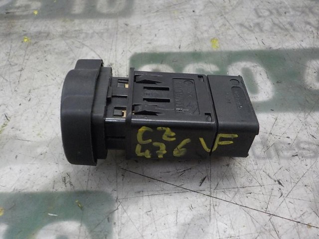 252905315R RENAULT Кнопка включения аварийного сигнала купить в Харьков