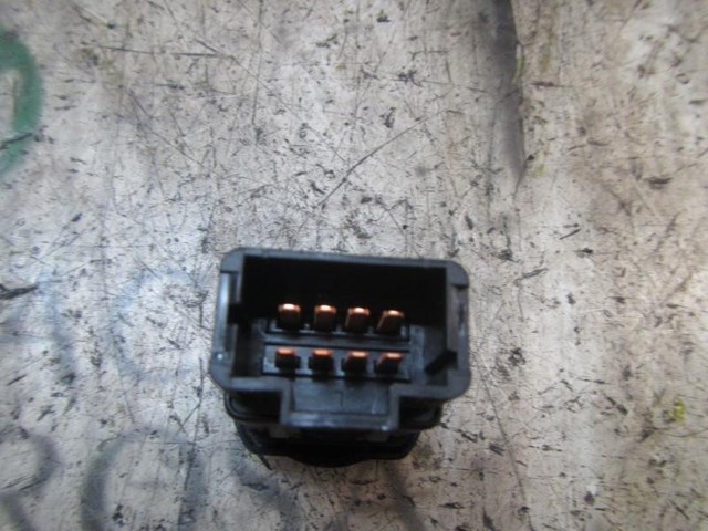 RENAULT 252905315R Кнопка включения аварийного сигнала в наличии Чернигов