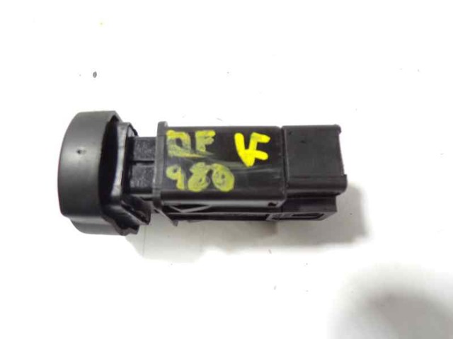 252905315R RENAULT Кнопка включения аварийного сигнала купить в Павлоград