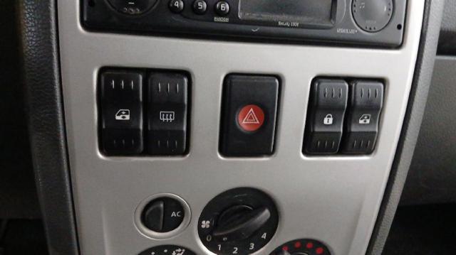 252909503R RENAULT Кнопка включения аварийного сигнала купить в Каменское