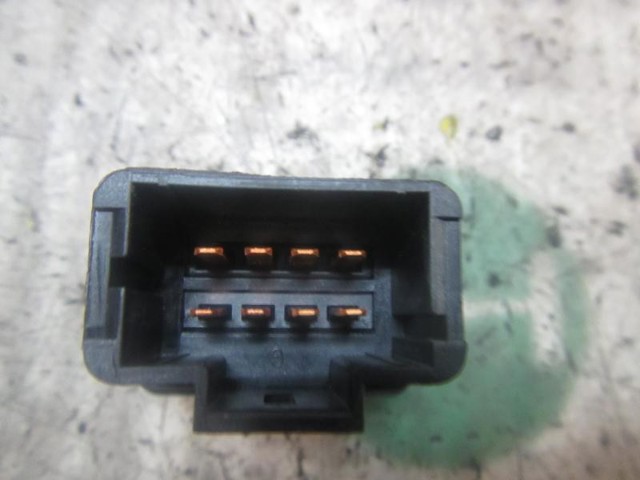 RENAULT 252909503R Кнопка включения аварийного сигнала в наличии Черновцы