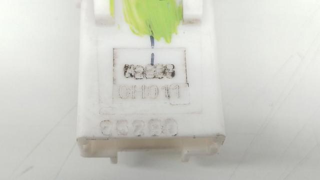 25290JD00A Кнопка включения аварийного сигнала купить Тернополь