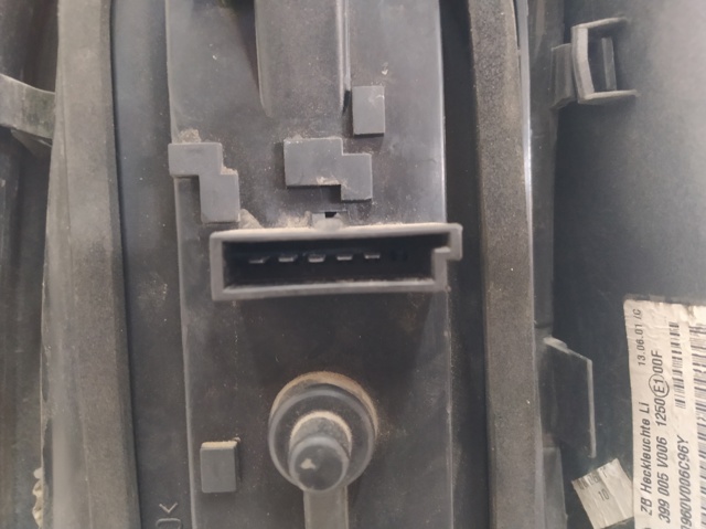 253041L MERCEDES Фонарь задний левый купить в Запорожье