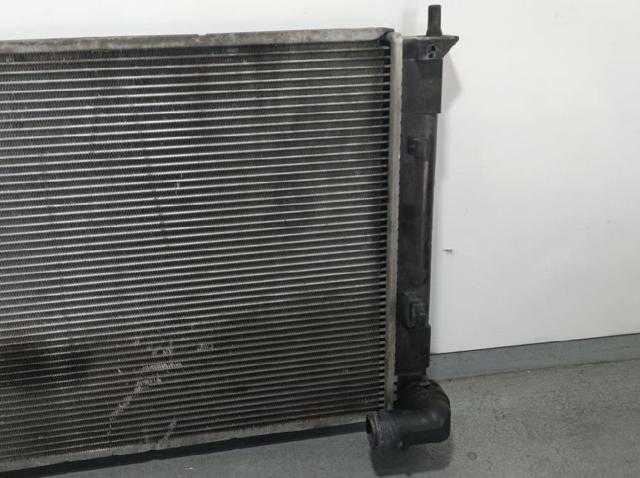 HYUNDAI 253101P600 Радиатор охлаждения двигателя в наличии Павлоград