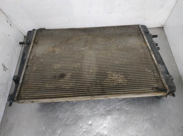 HYUNDAI 253102E550 Радиатор охлаждения двигателя в наличии Запорожье