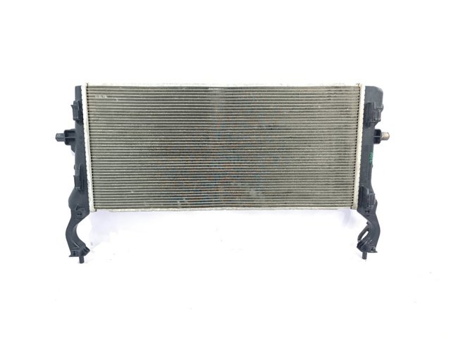 25310G4200 HYUNDAI Радиатор охлаждения двигателя купить в Львов