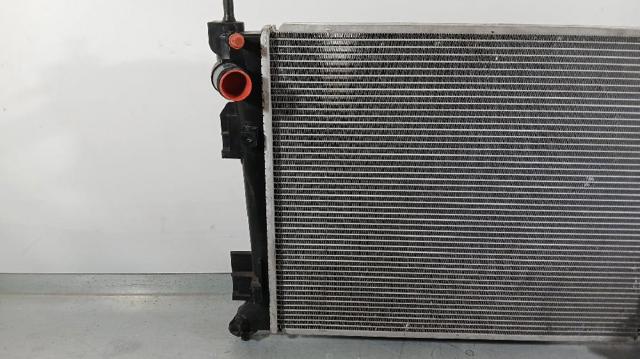 HYUNDAI 25310H8400 Радиатор в наличии Львов