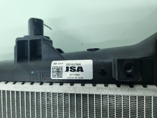 HYUNDAI 25310J7800 Радиатор охлаждения двигателя в наличии Николаев