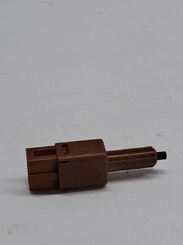 NISSAN 25320BR00A Датчик стоп сигнала в наличии Николаев
