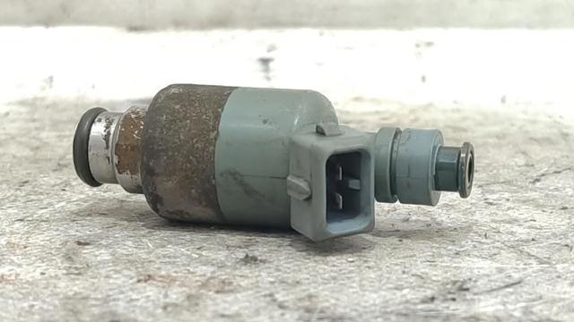 Injetor de injeção de combustível 25321516 OPEL