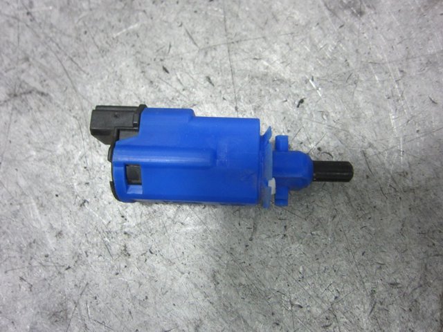 Sensor de ativação de embraiagem 253251679R Renault (RVI)