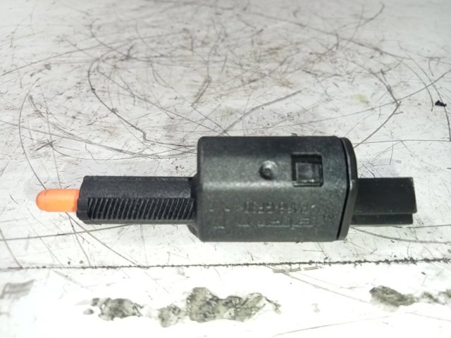 253252710R RENAULT Датчик стоп сигнала купить в Черкассы