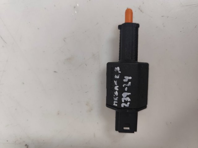 RENAULT 253252710R Датчик стоп сигнала в наличии Каменское