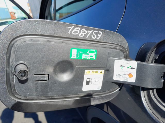 Alcapão do tanque de combustível Ford Kuga 3 DFK