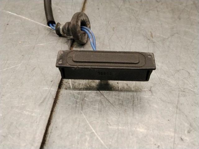 NISSAN 25380ED000 Кнопка салона привода крышки багажника (двери 3/5-й (ляды) в наличии Украина
