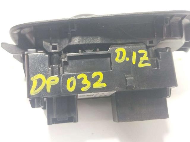 FORD 2539832 Кнопочный блок управления стеклоподъемником передний левый в наличии Чернигов