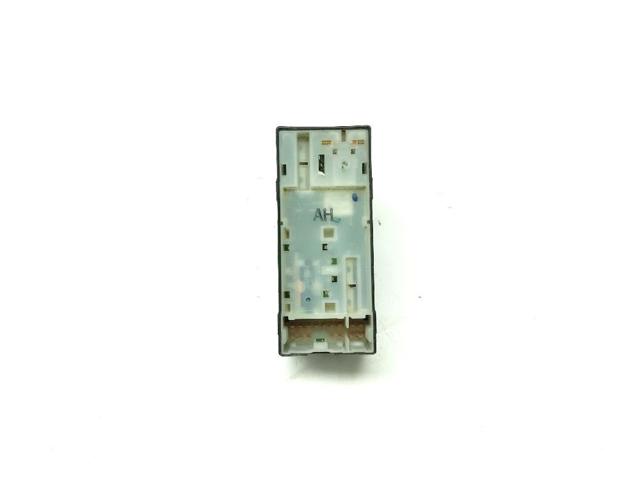 254011HB0C NISSAN Кнопочный блок управления стеклоподъемником передний левый купить в Ровно