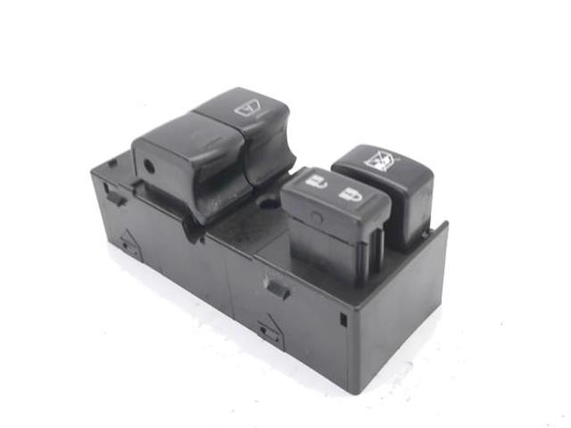 254011HB0C NISSAN Кнопочный блок управления стеклоподъемником передний левый купить в Кривой Рог