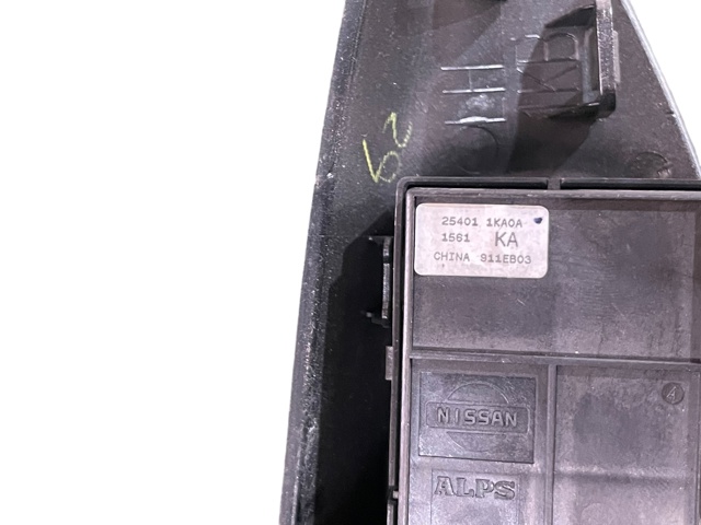 254011KA0A NISSAN Кнопочный блок управления стеклоподъемником передний левый купить в Киев
