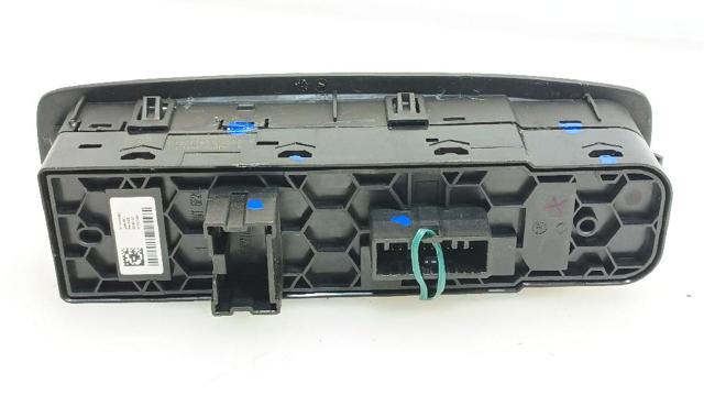 RENAULT 254015253R Кнопочный блок управления стеклоподъемником передний левый в наличии Черновцы
