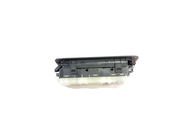 25401BR00B NISSAN Кнопочный блок управления стеклоподъемником передний левый купить в Ирпень