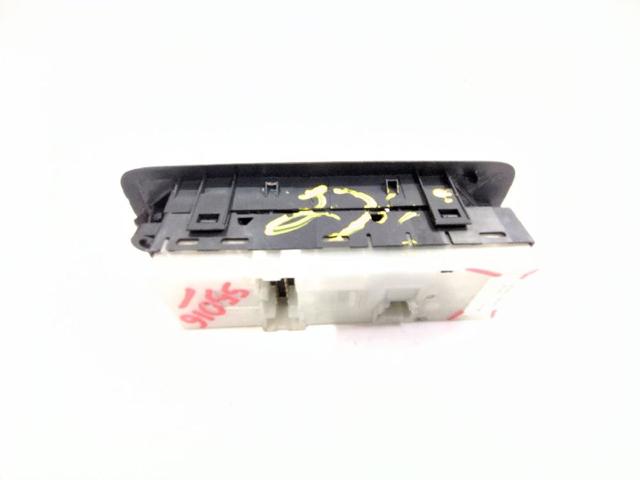 25401BR00B NISSAN Кнопочный блок управления стеклоподъемником передний левый купить в Ровно