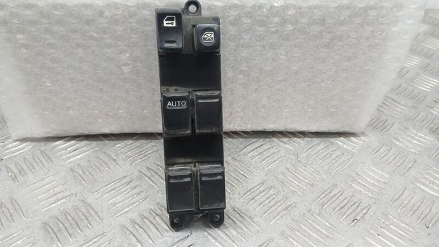25401BU861 NISSAN Кнопочный блок управления стеклоподъемником передний левый купить в Сумы