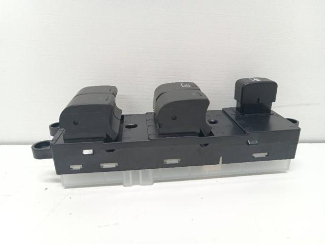 25401JD001 NISSAN Кнопочный блок управления стеклоподъемником передний левый купить в Павлоград