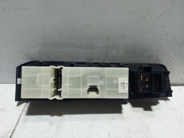 25401JG41D Кнопочный блок управления стеклоподъемником передний левый купить Чернигов
