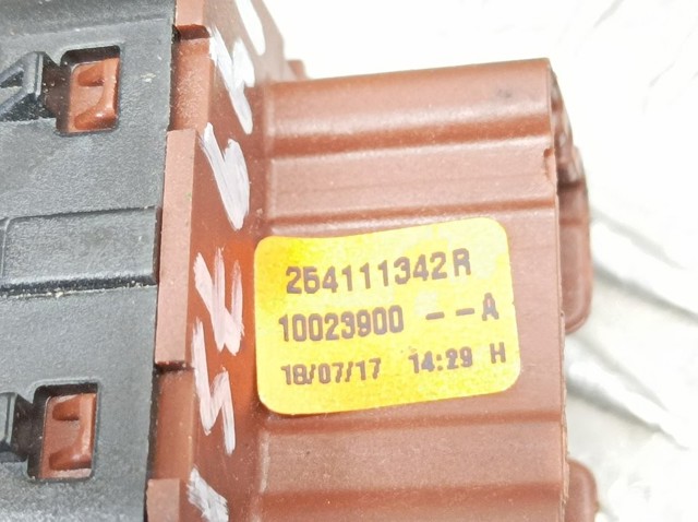 254111342R RENAULT Кнопочный блок управления стеклоподъемником передний левый купить в Хмельницкий