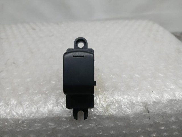 254111FA0A NISSAN Кнопка включения мотора стеклоподъемника передняя правая купить в Чернигов