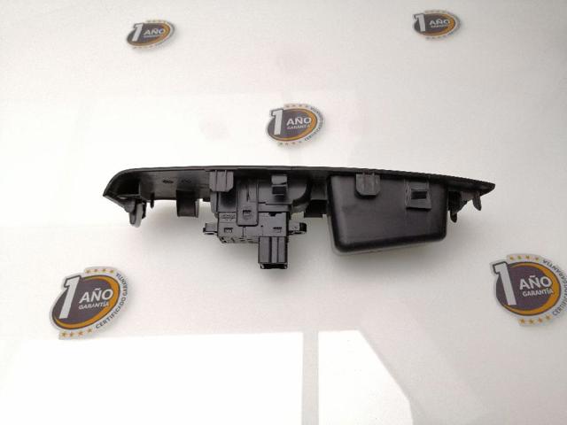 NISSAN 25411JG05A Кнопка стеклоподъемника передняя в наличии Черновцы