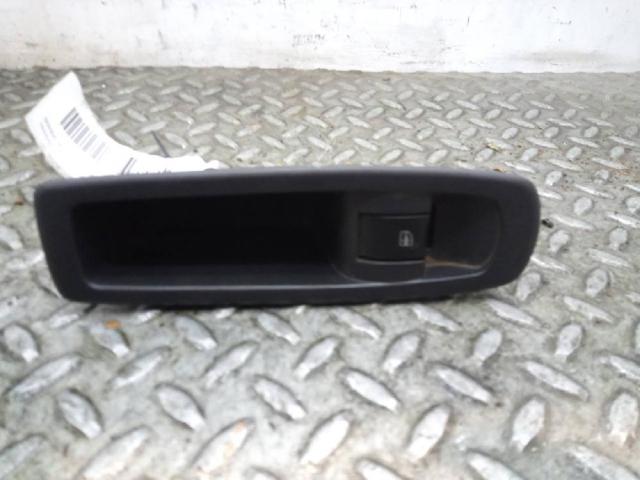 RENAULT 25411JY00A Кнопка стеклоподъемника передняя в наличии Черкассы