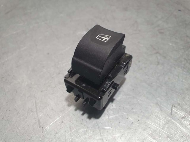 254214896R RENAULT Кнопка включения мотора стеклоподъемника задняя правая купить в Кривой Рог