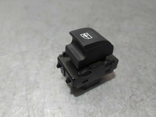 254214896R RENAULT Кнопка включения мотора стеклоподъемника задняя правая купить в Львов