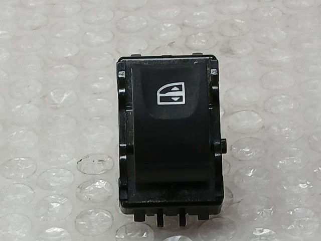 254214896R RENAULT Кнопка включения мотора стеклоподъемника задняя правая купить в Чернигов