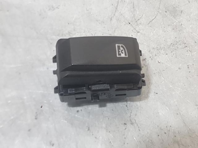 RENAULT 254295935R в наличии Харьков