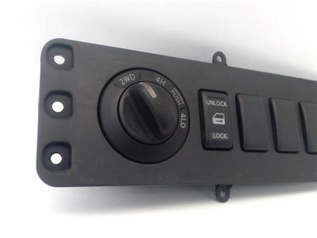 25536EA005 NISSAN Кнопка включения полного привода купить в Винница
