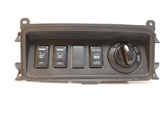 NISSAN 25536EA005 Кнопка включения полного привода в наличии Кривой Рог