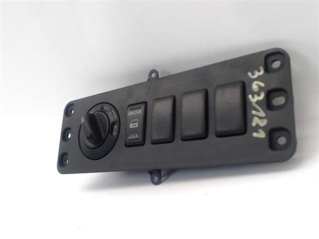 NISSAN 25536EA005 Кнопка включения полного привода в наличии Ровно