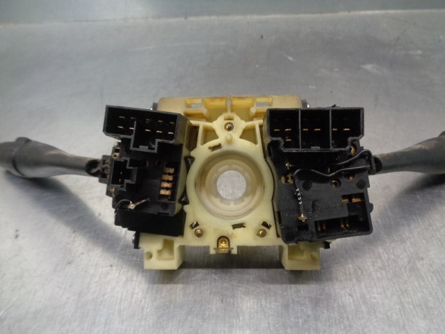 255405F600 NISSAN купить в Черкассы