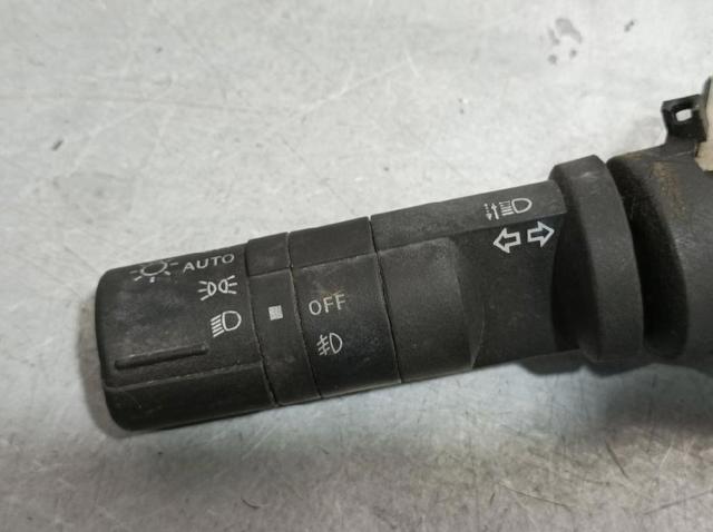 NISSAN 25540CC001 Левый подрулевой переключатель в наличии Черновцы